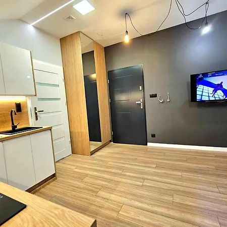 Na 102 Nr 1 Apartman *